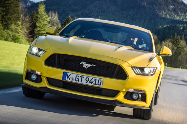 Ford-Pressemitteilung-Bild-1-FordMustang_Fastback-Yellow