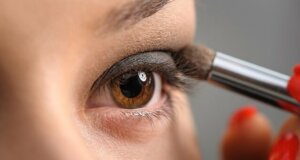 Gelungenes Make-up: Das sind die häufigsten Fehler beim Schminken