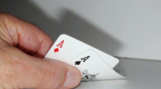 Glücksspiel-Ratgeber: So gewinnt man ein Pokerturnier