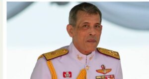Thailands König mit Spielzeugpistole beschossen