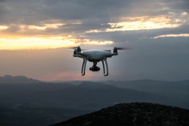 Stichwort Drohnen: Schon die Plakette angebracht?