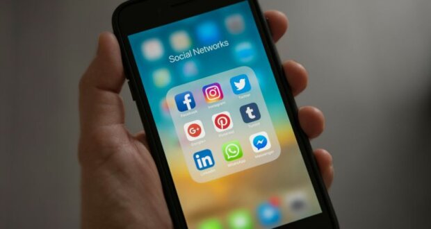 Wie Algorithmen das Nutzerverhalten beeinflussen